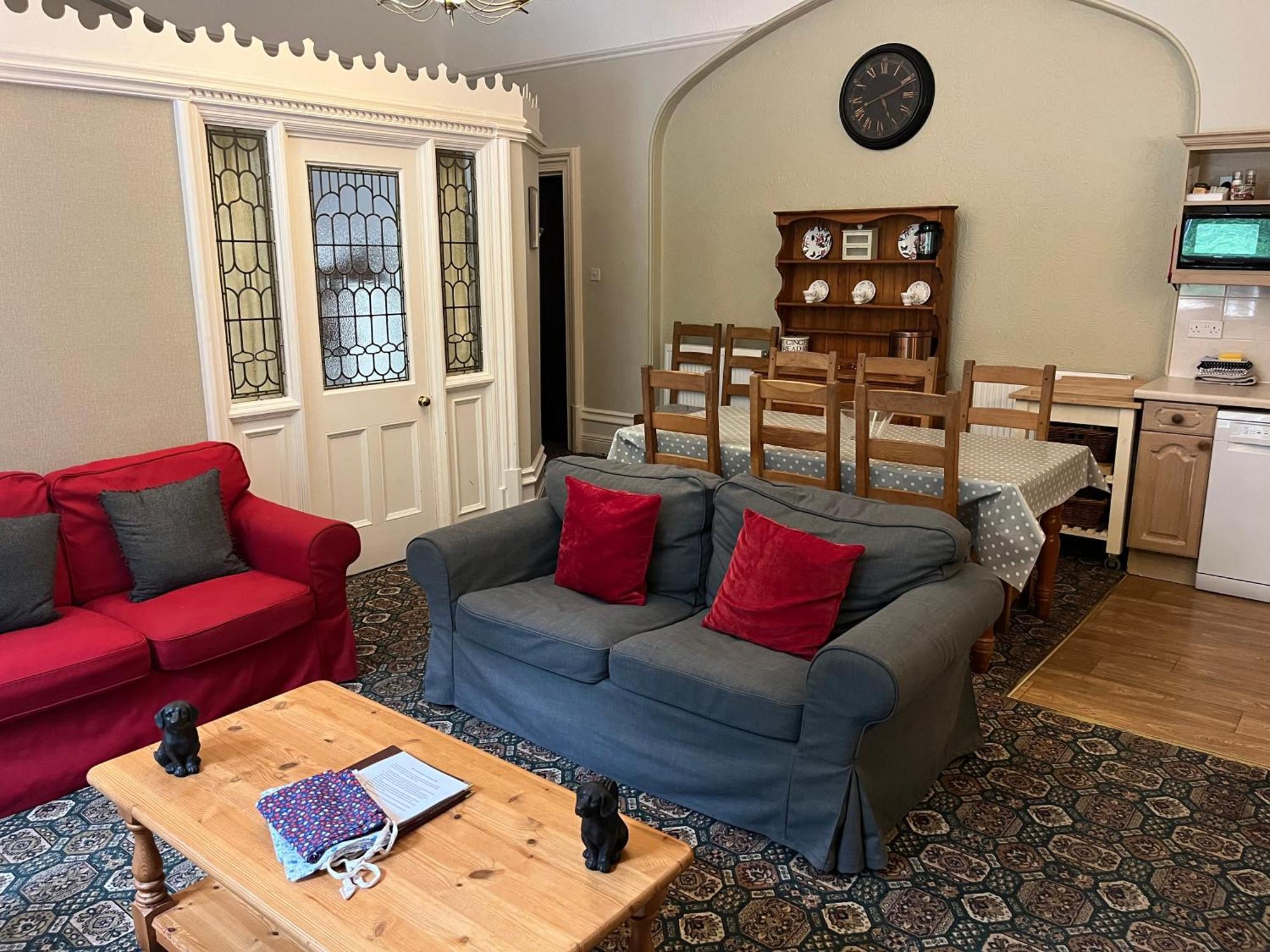 Hargate Hall Self Catering Apartment Бъкстън Екстериор снимка