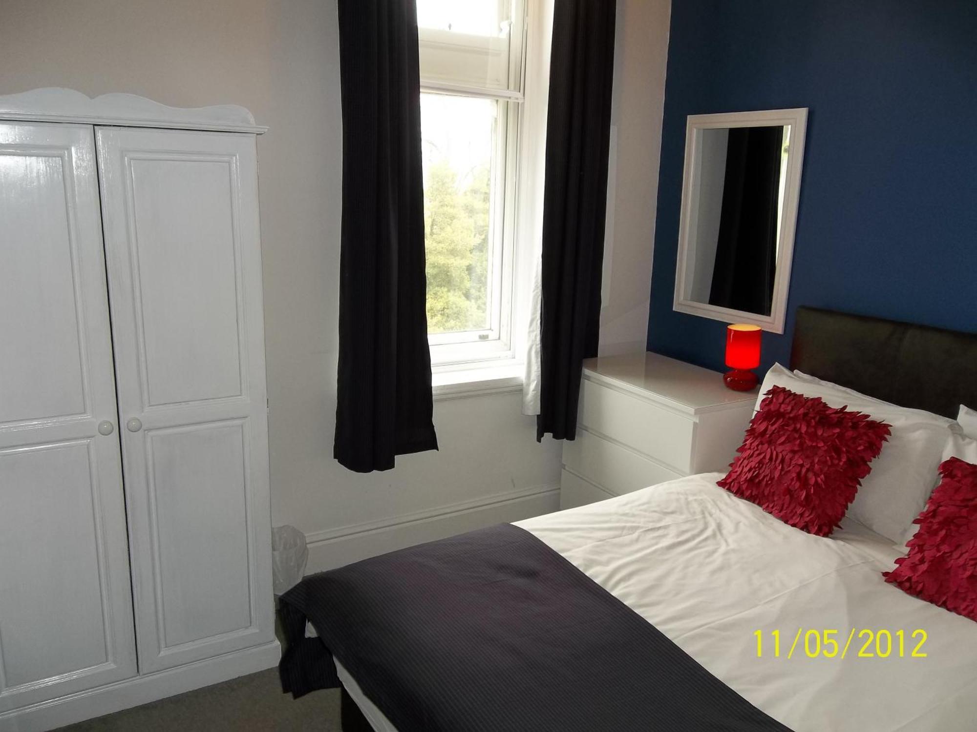 Hargate Hall Self Catering Apartment Бъкстън Стая снимка